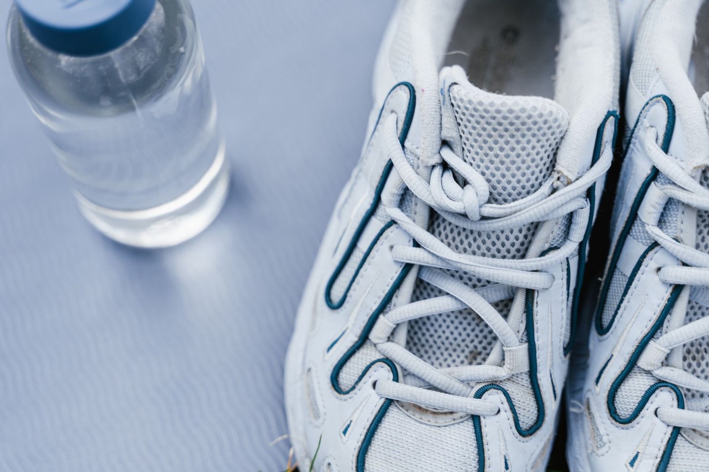 Chaussures et dispositifs pour la récupération après entraînement