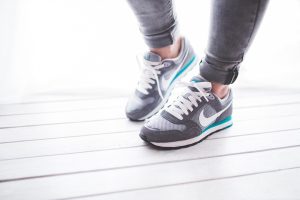 Massage sportif ou ostéopathie pour récupération