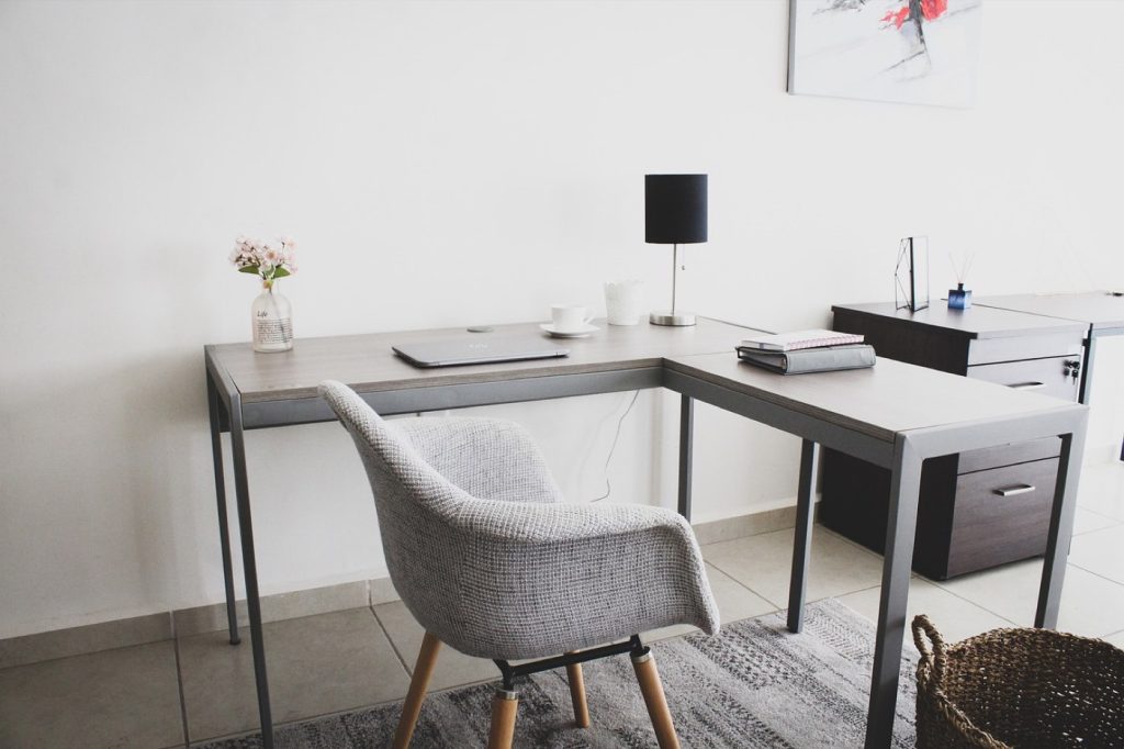 9 exercices de mobilité pour un quotidien actif au bureau