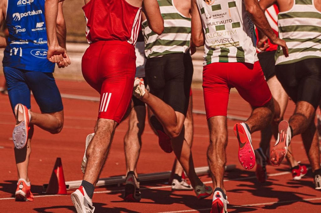 Nutrition et performance sportive : principes et repères