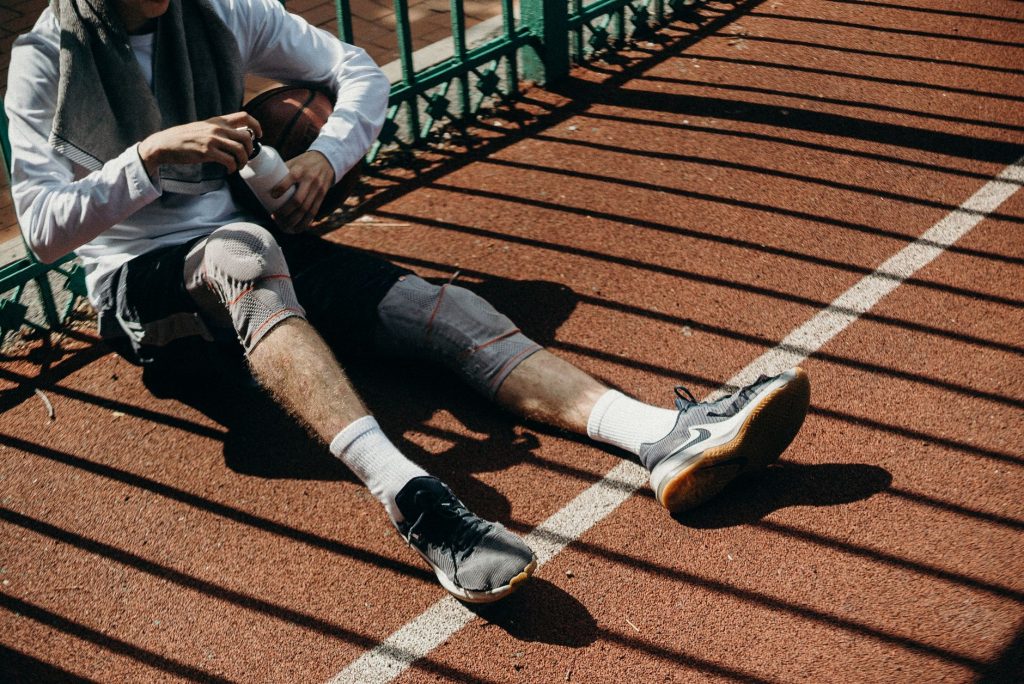 Comparatif bas et manchons de compression pour sportifs